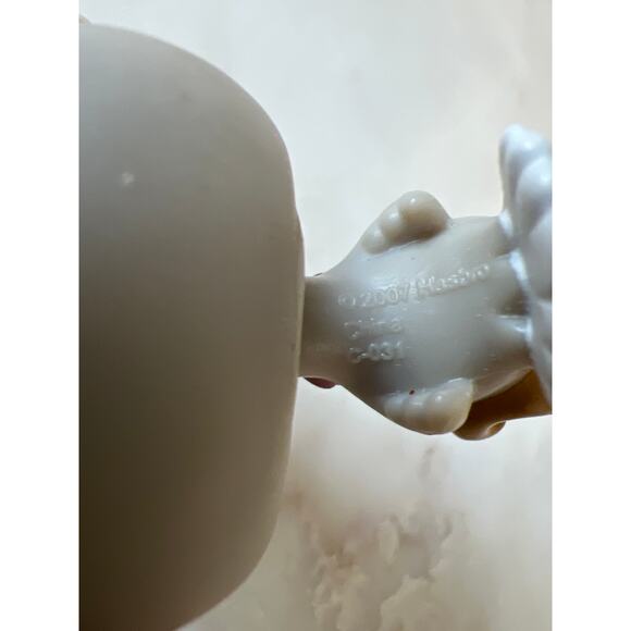 Littlest Pet Shop #496 Pink Barn Owl and #812 Gray Messiest Pigeon LPS 2007 - Picture 6 of 6